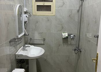 استديو بدخول ذاتي وتصميم هادئ 