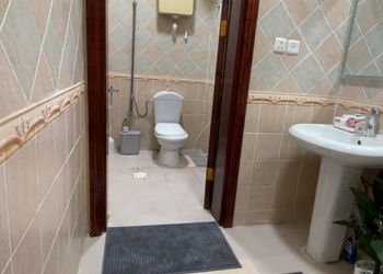 استديو بسرير ماستر وجلسة جانبية