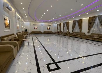استراحة بمسطح اخضر ودخول ذاتي 