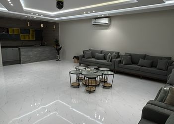 شاليه بمسطح اخضر وجلسة خارجية 