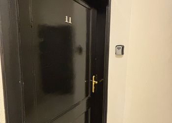 استديو بسرير ماستر