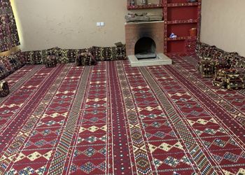 مزرعة بأجواء مميزة وجلسة خارجية 