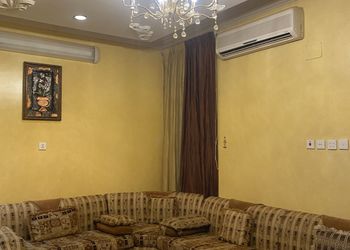 شقة بثلاث غرف نوم