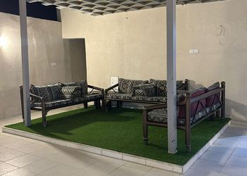 شاليه بصالة جلوس ومسبح داخلي