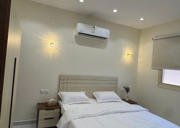 مزرعة بإطلالة على الجبل
