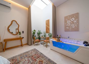 شالية بتصميم ديكور عصري وأنيق
