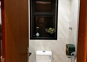 استديو بسرير ماستر وجلسة جانبية
