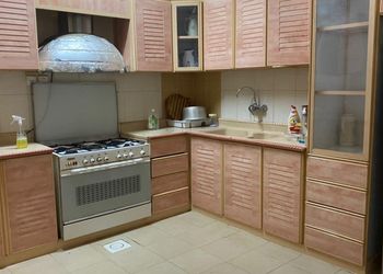 شقة بثلاث غرف نوم