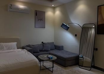 استديو هادئ بسرير ماستر 