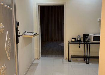 استديو هادئ بسرير ماستر 