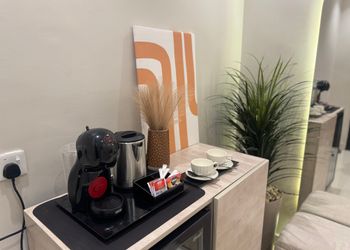 استديو هادئ بدخول ذاتي 