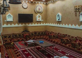 شاليه بمجلس وملحق خارجي للعوائل (فقط)