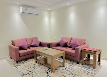 شقة بغرفة معيشة وغرفة نوم 