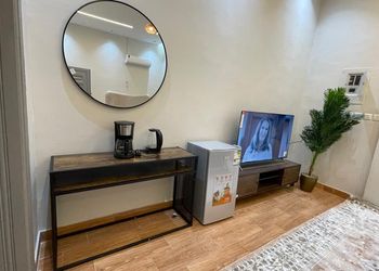 استديو هادئ بسرير ماستر 