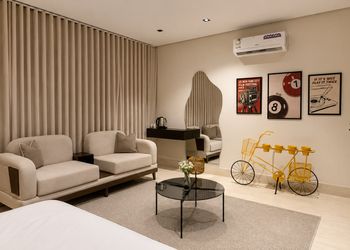 استديو بتصميم أنيق ودخول ذاتي