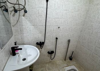 شقة بغرفه نوم وصالة
