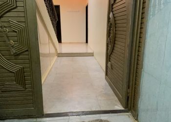 دور بمجلس وثلاث غرف نوم
