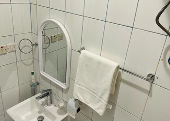 استديو هادئ بسرير ماستر 