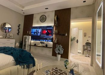 استديو هادئ بسرير ماستر 