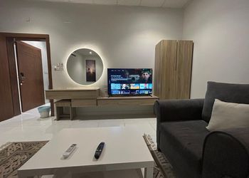 استديو هادئ بسرير ماستر 