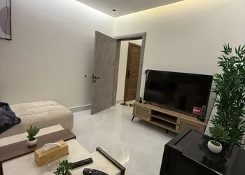 شقة بغرفة معيشة وغرفة نوم 