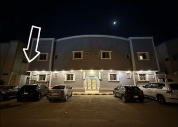 استديو بسرير ماستر وجلسة جانبية 