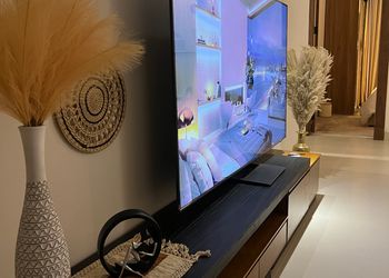 شقة انيقة بغرفتين نوم وصالة