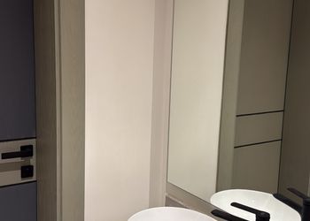 استديو هادئ بسرير ماستر 