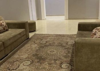 شقة بصاله وغرفتين نوم 