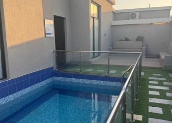شالية بألعاب اطفال 