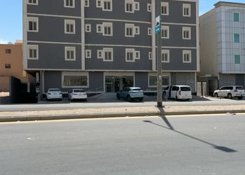 شقة أنيقة بصالة وغرفة نوم