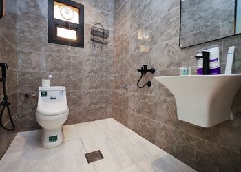 استديو بسرير ماستر