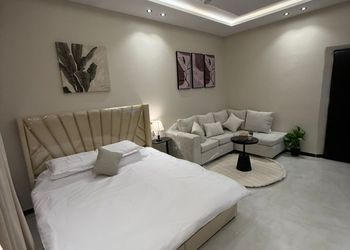 استديو بدخول ذاتي وتصميم هادئ 