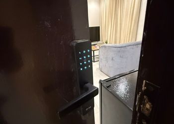 استديو هادئ بسرير ماستر 