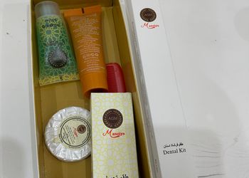 شقة بغرفتين نوم وغرفة معيشة 