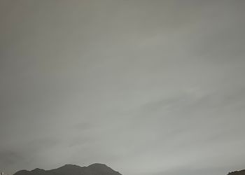 استديو بسرير ماستر وجلسة جانبية 