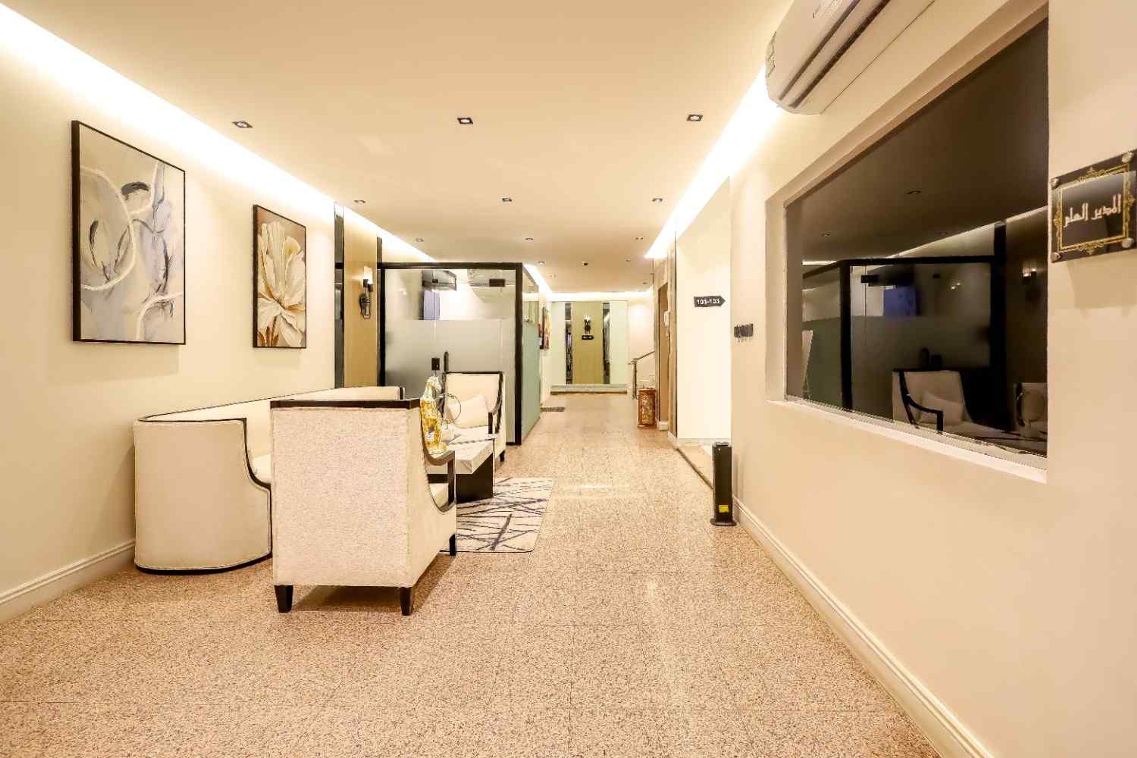 https://img.gathern.co/1400x0/1/-FHIhL-mgDnr7cWt8XCNdf18FMawnaLM.jpg