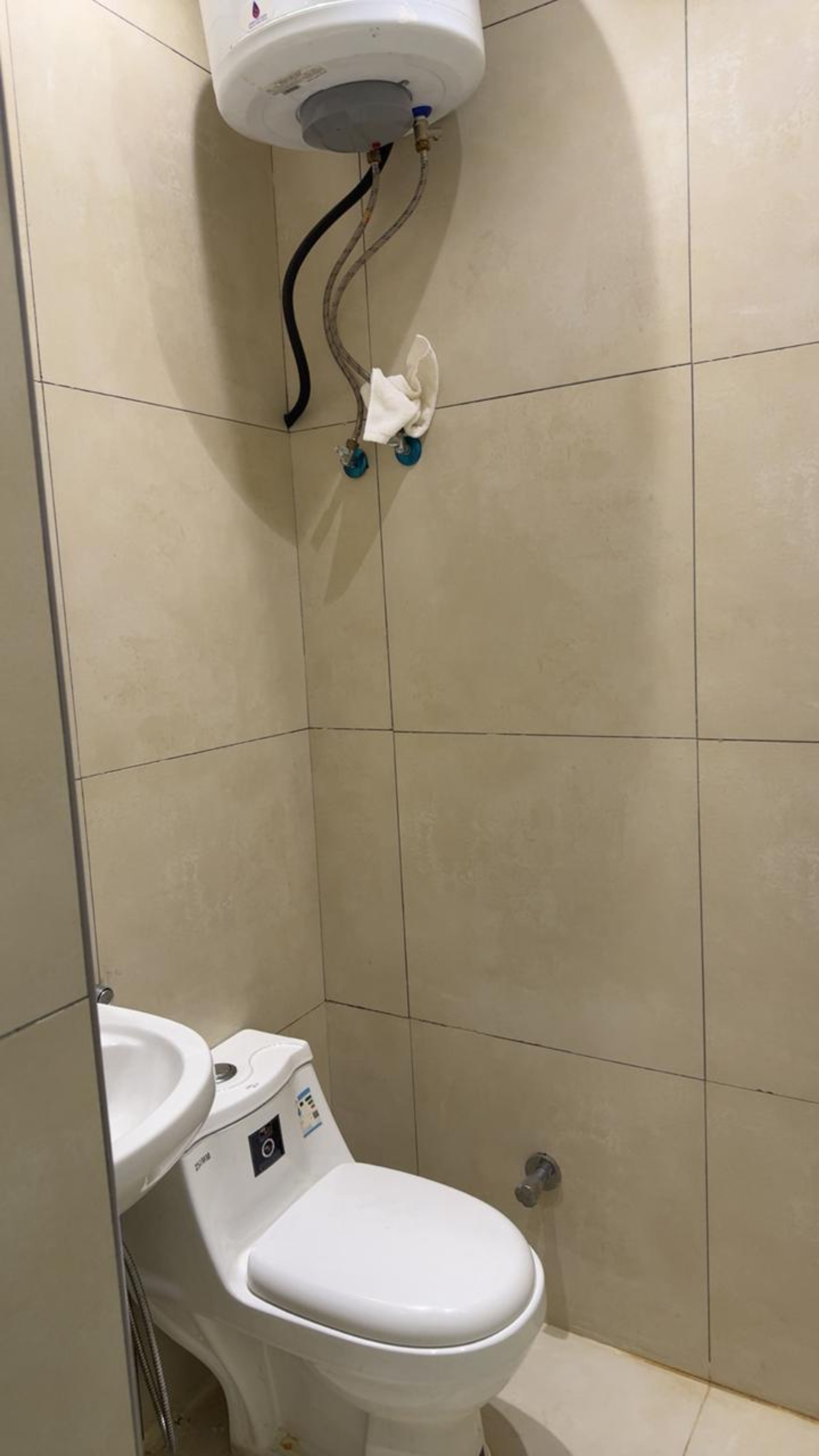 https://img.gathern.co/1400x0/1/-RnVxXGYe_sTUXRAPv36OI9fHOB_FrT9.jpeg