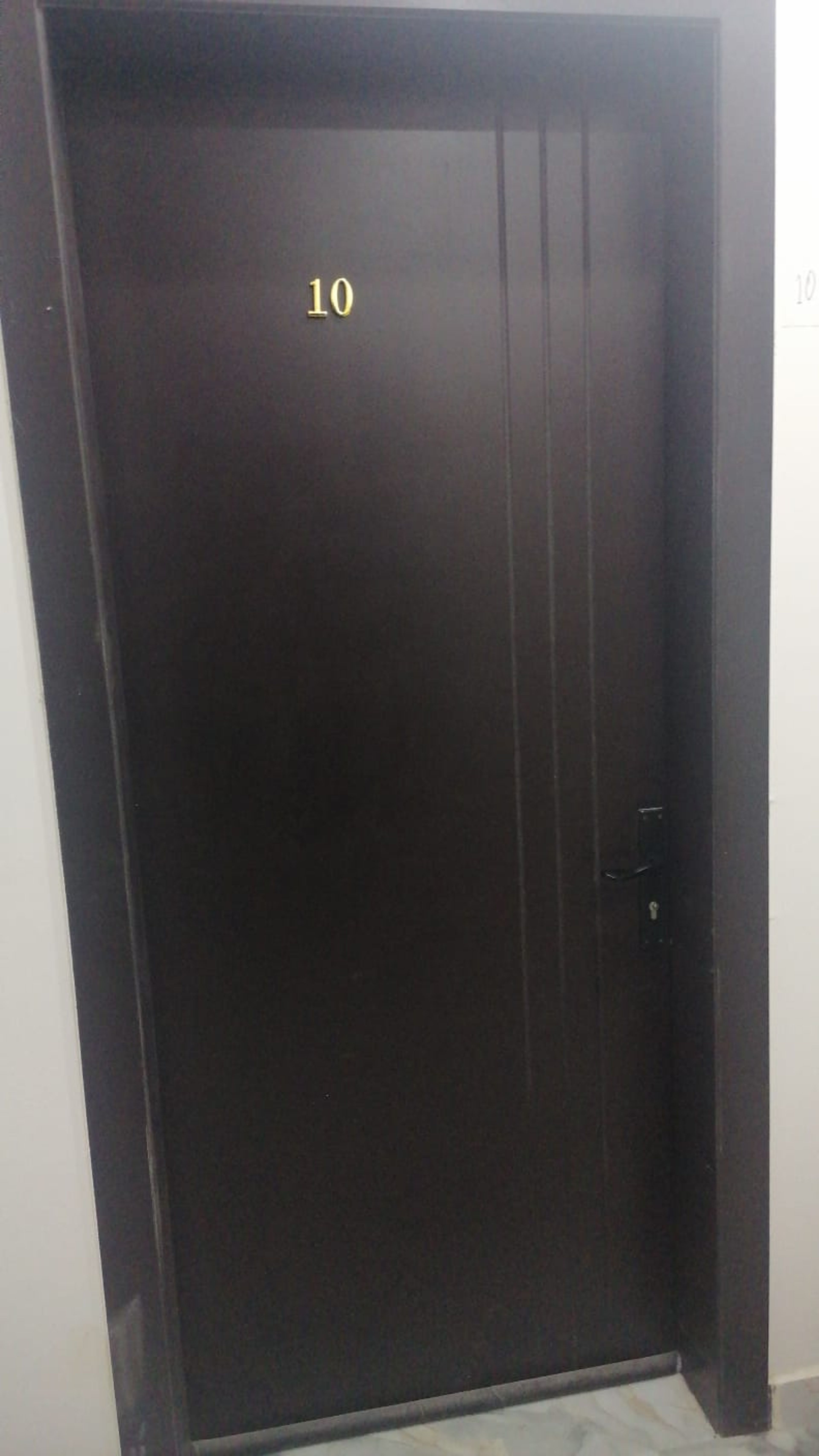 https://img.gathern.co/1024x0/1/041RGg2G8KMI_dhqDxxlphJtU0hGZf_2.jpeg