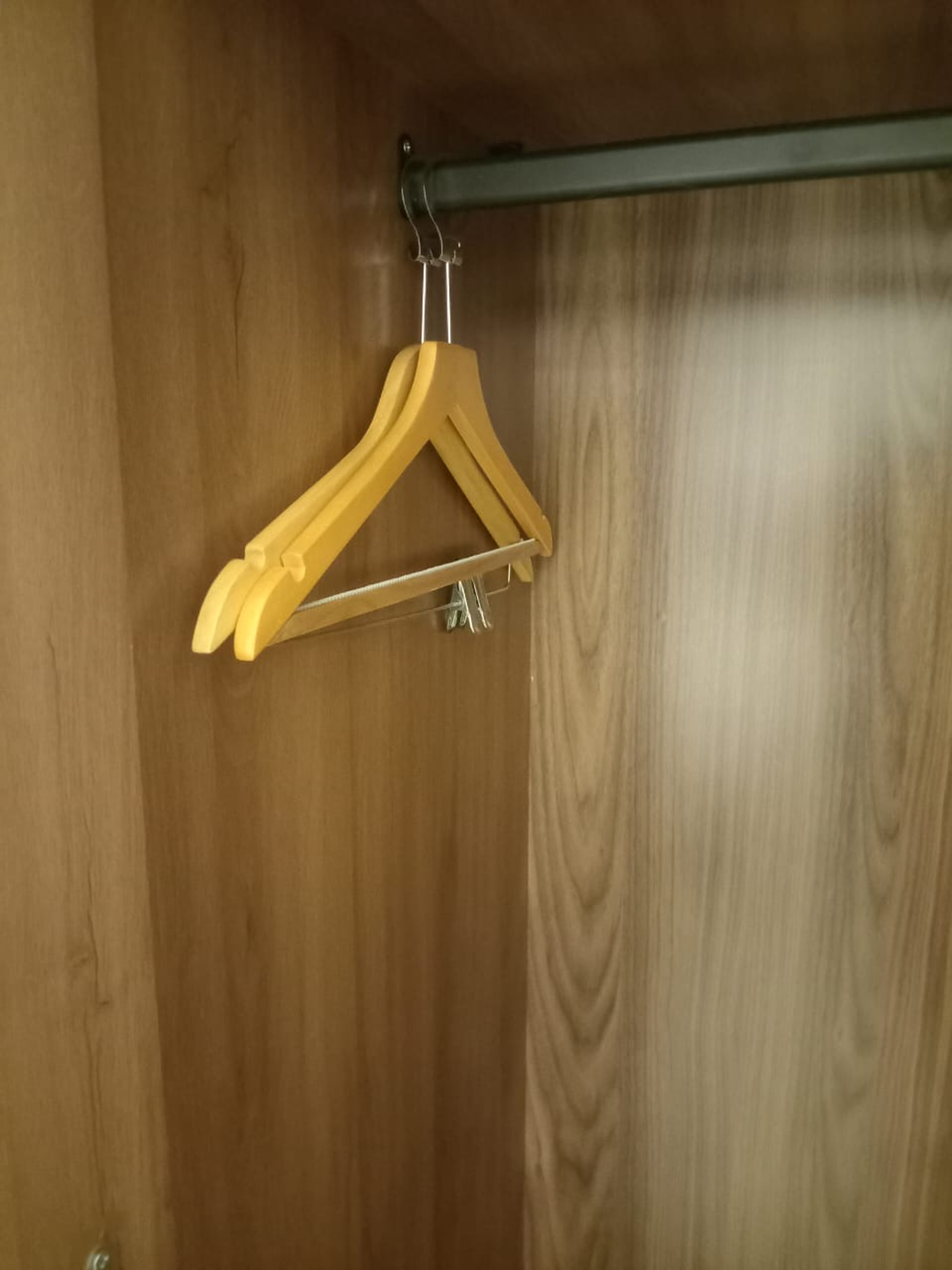 https://img.gathern.co/1400x0/1/0dJEqgc-uvnSegOZ-CtLO3jWe7xuTPuO.jpg