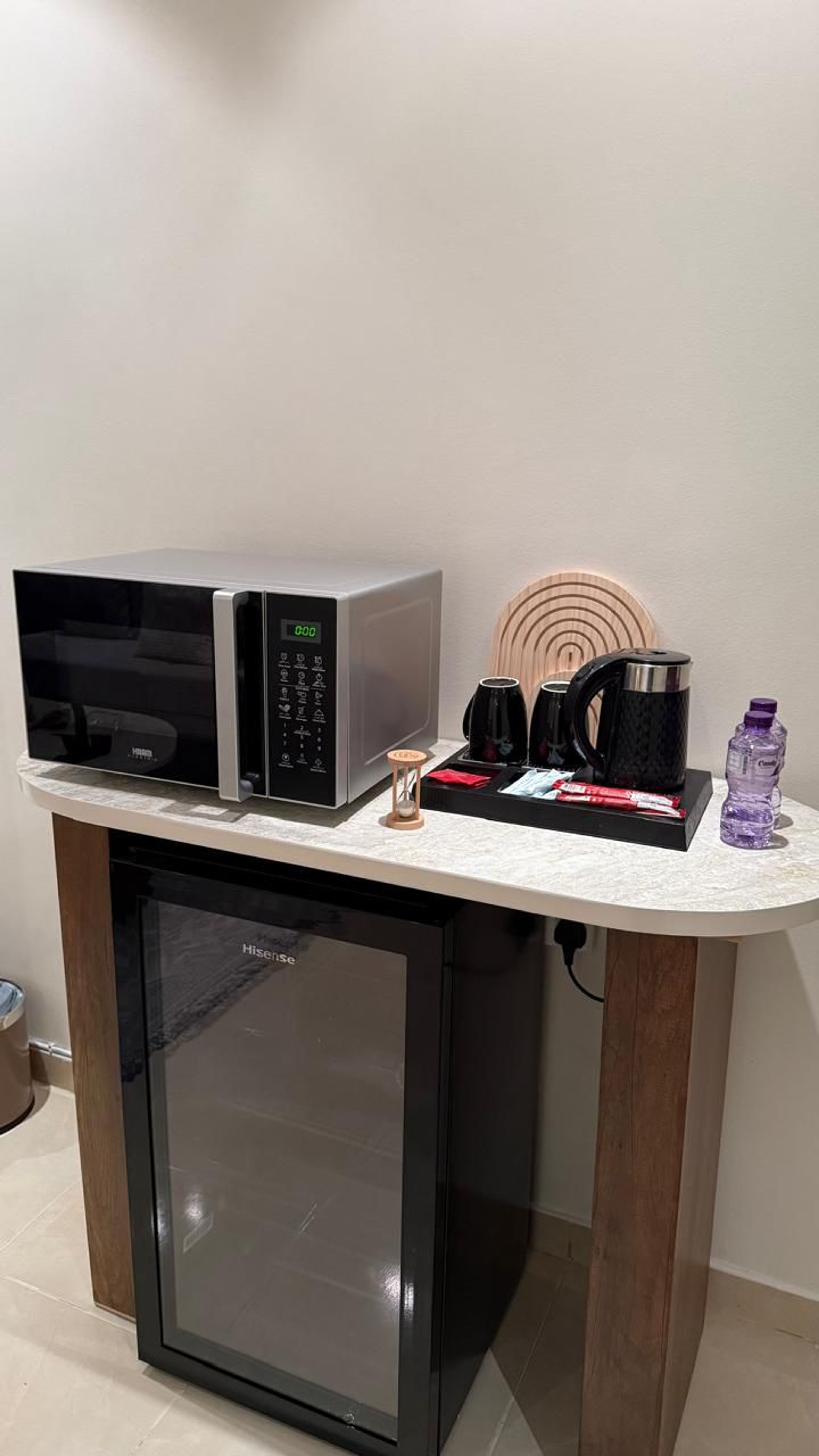 https://img.gathern.co/1400x0/1/0ipC0PWJzYxtw8J3ee5txOHFah_CLQp_.jpeg