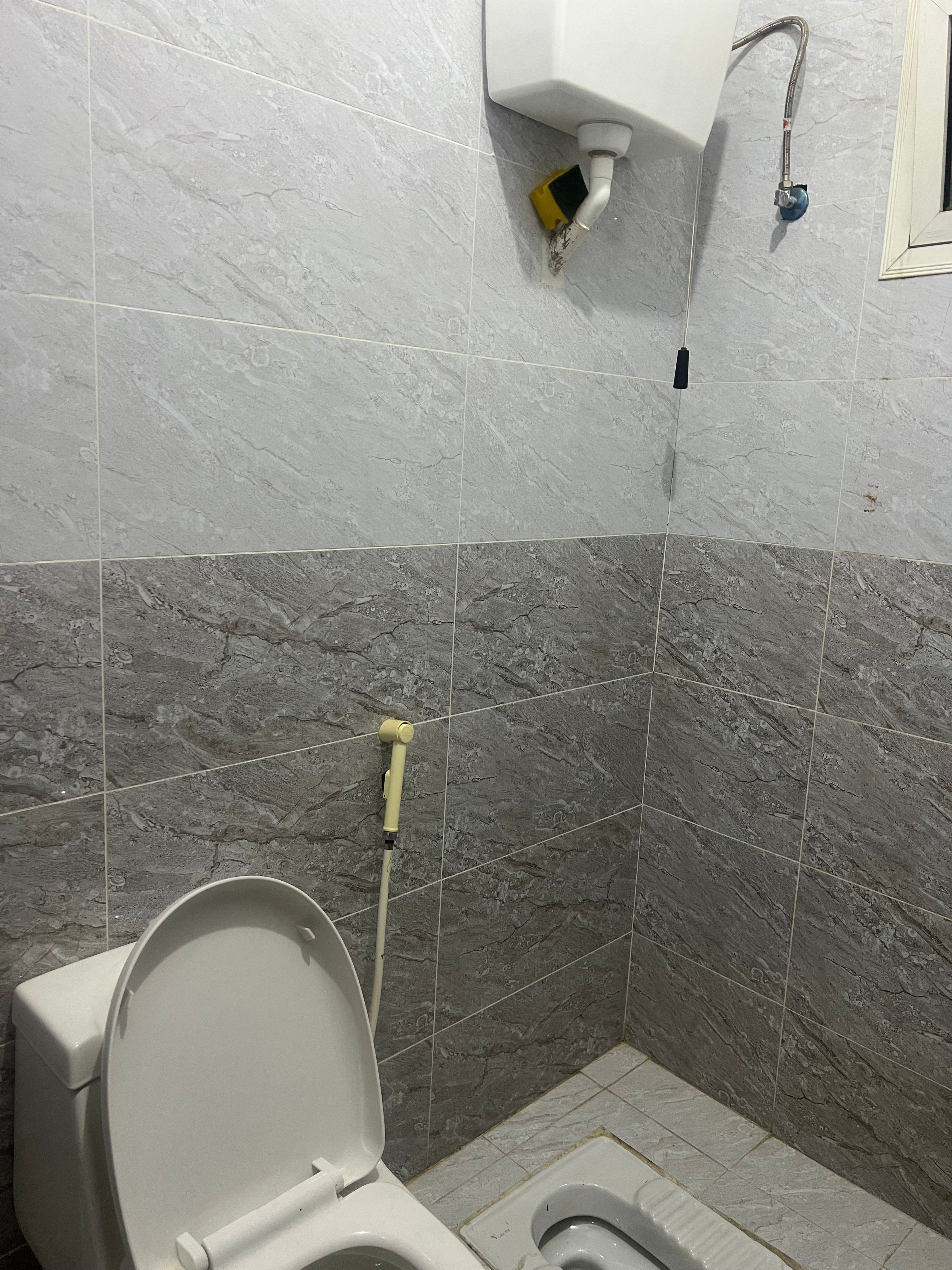 https://img.gathern.co/1400x0/1/1733311800_QQg5Km0-cdVkGJ0Pdzv37OOUZ3ulK-zl.jpeg