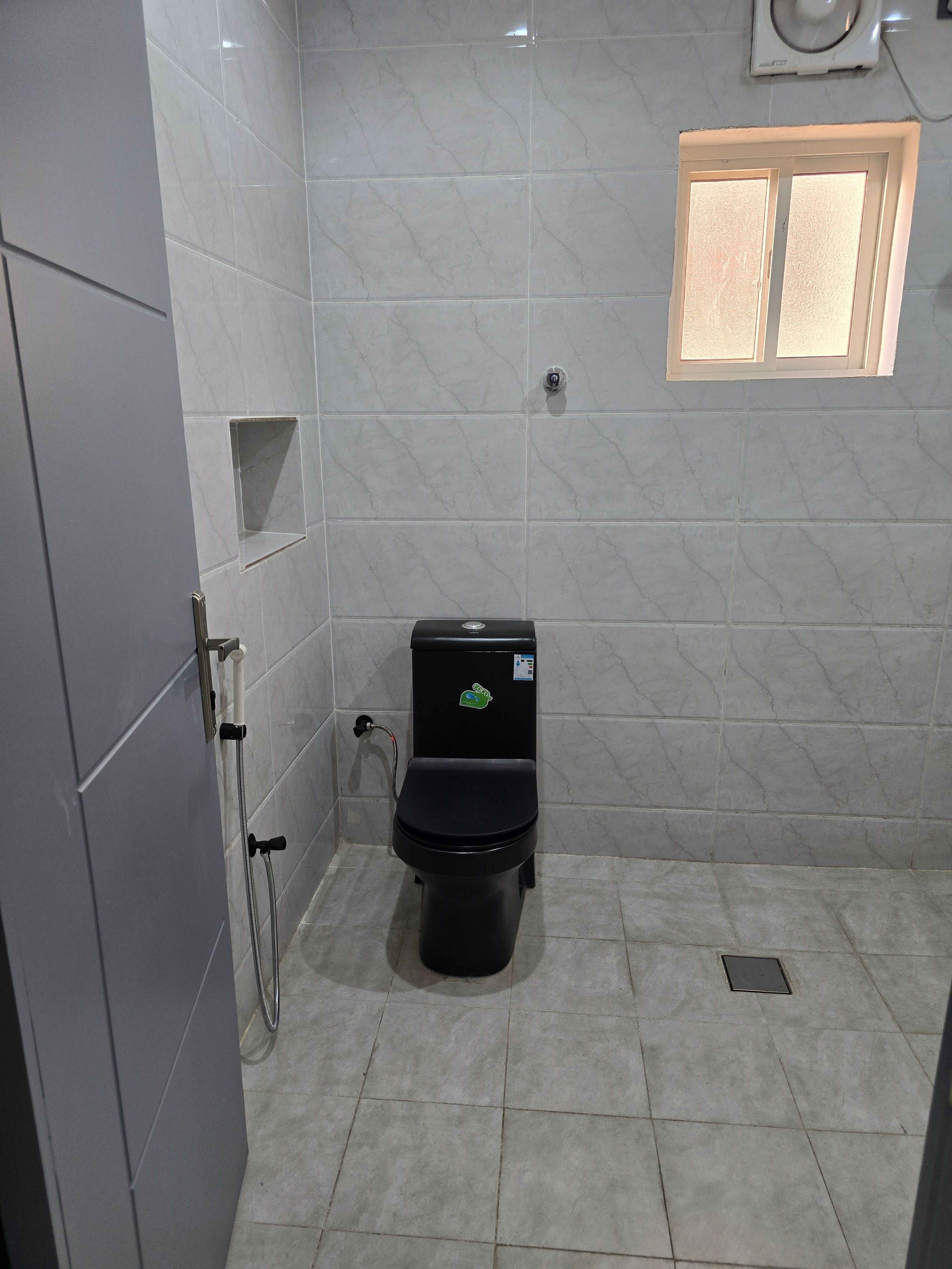 https://img.gathern.co/1400x0/1/1758032936_jXuF69MBS8ORzGau8mjyXehTihDWJuF4.jpg