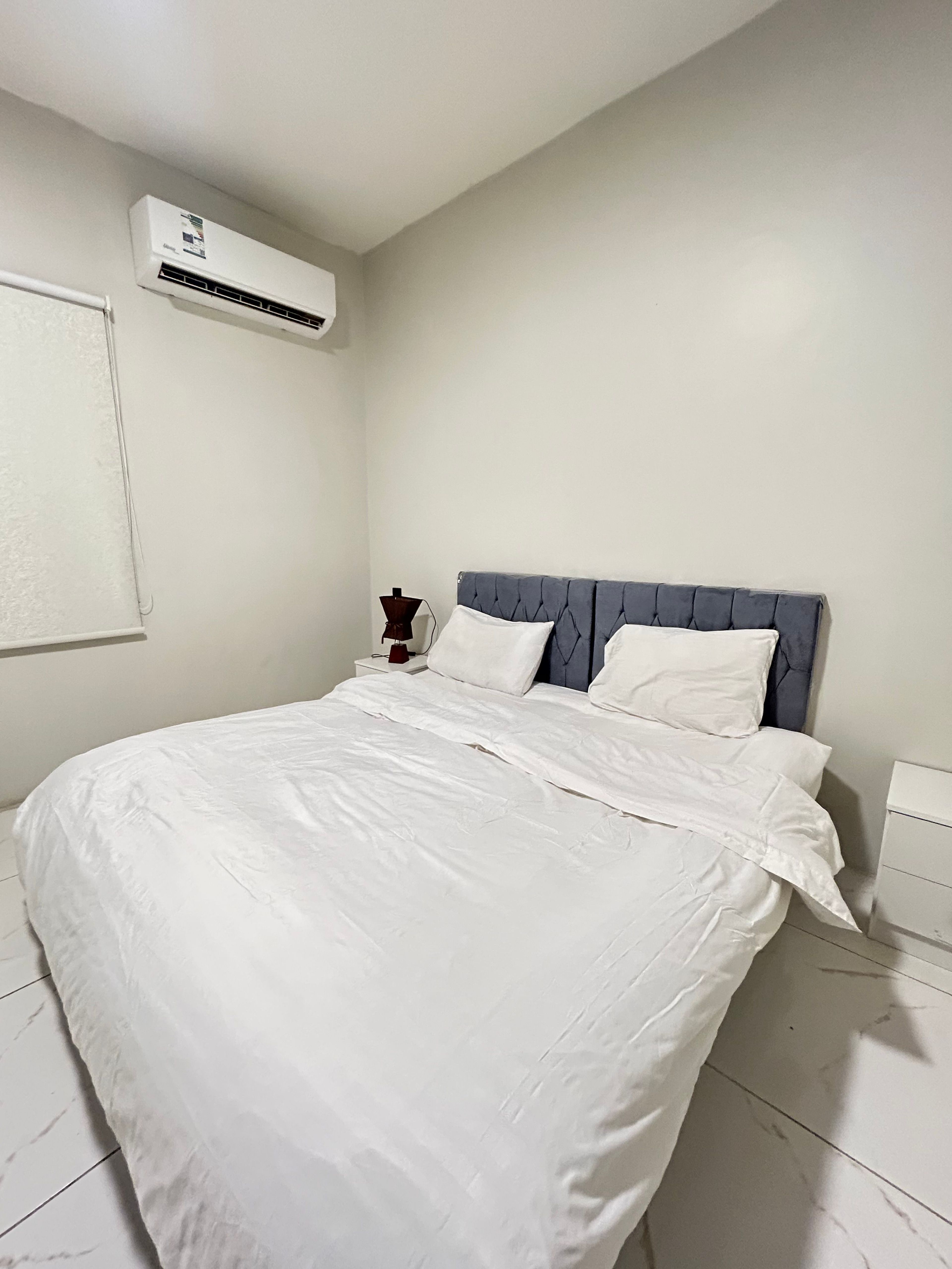 https://img.gathern.co/1400x0/1/1773250763_MncDFOdqkjBzKtAVjBOm11kb54nvbQzm.jpeg