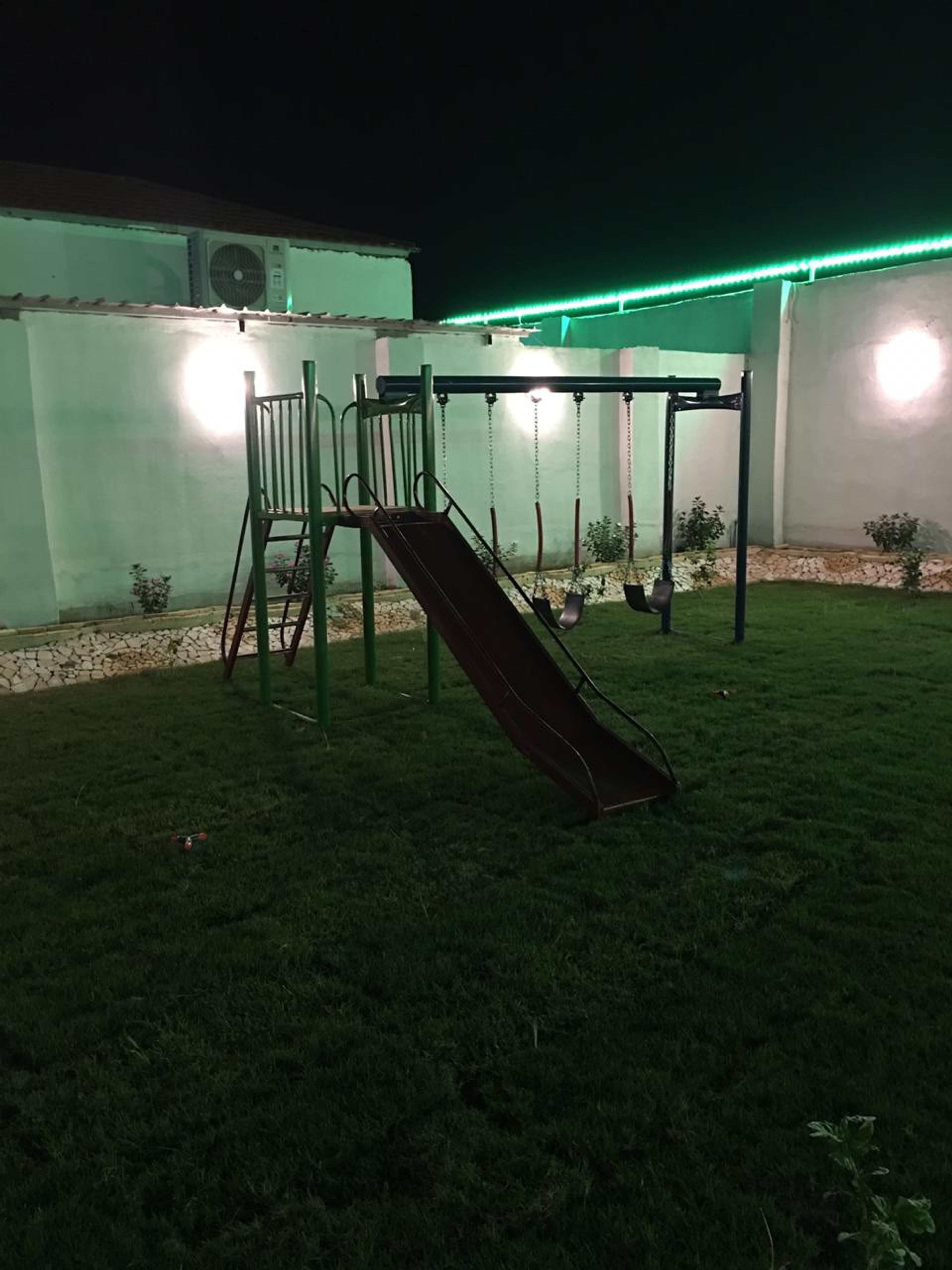 https://img.gathern.co/1400x0/1/1hXNafs5_987JKgL0vWL8wZSvFAnxkcq.jpg