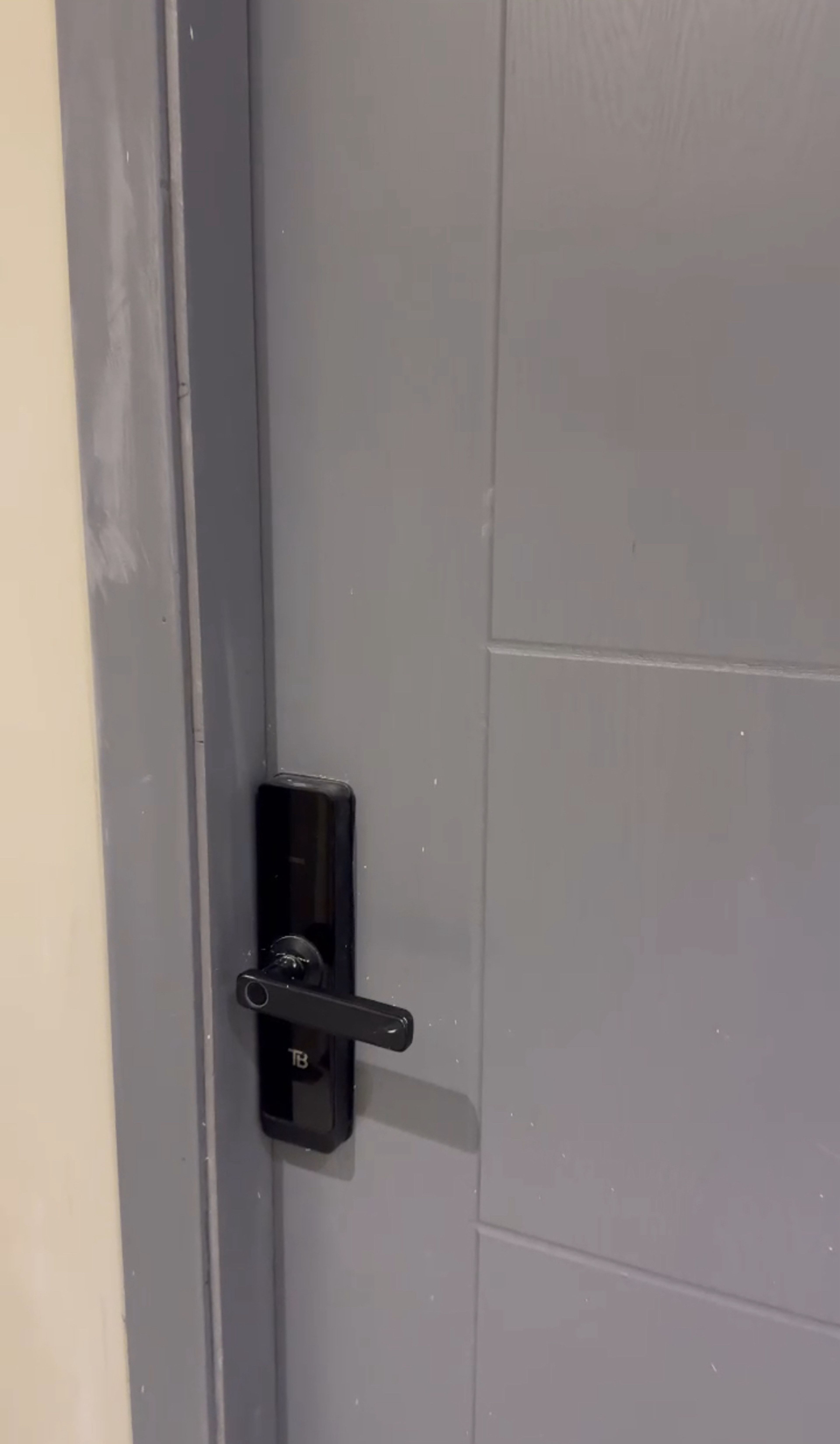 https://img.gathern.co/1400x0/1/1stfbl3nd36HJavs-4XNcGw5pykXMP_4.jpg