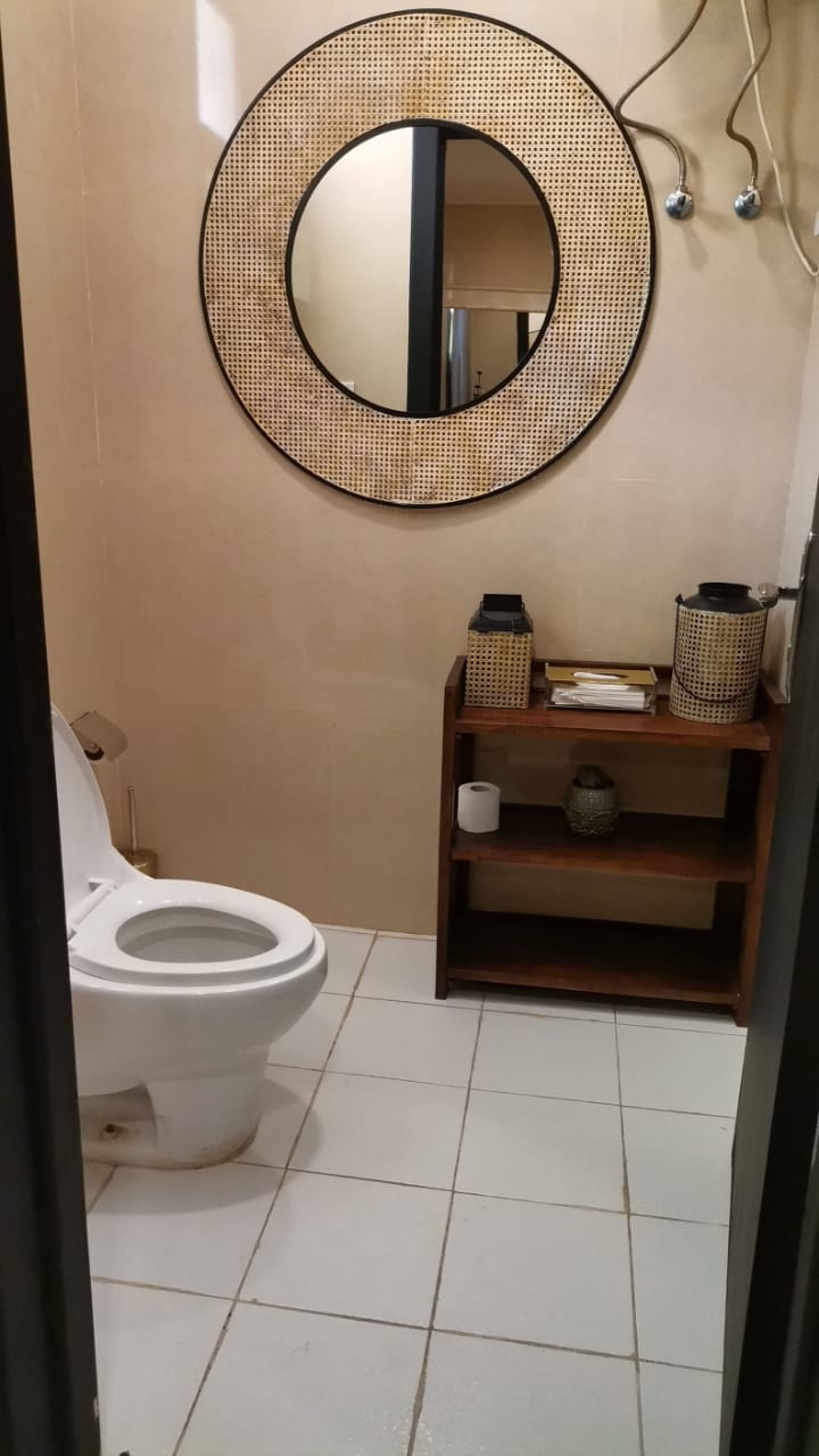 https://img.gathern.co/1024x0/1/3DlpjIjd9GJPhcNsQW0Y3StyCaLSeuI4.jpg