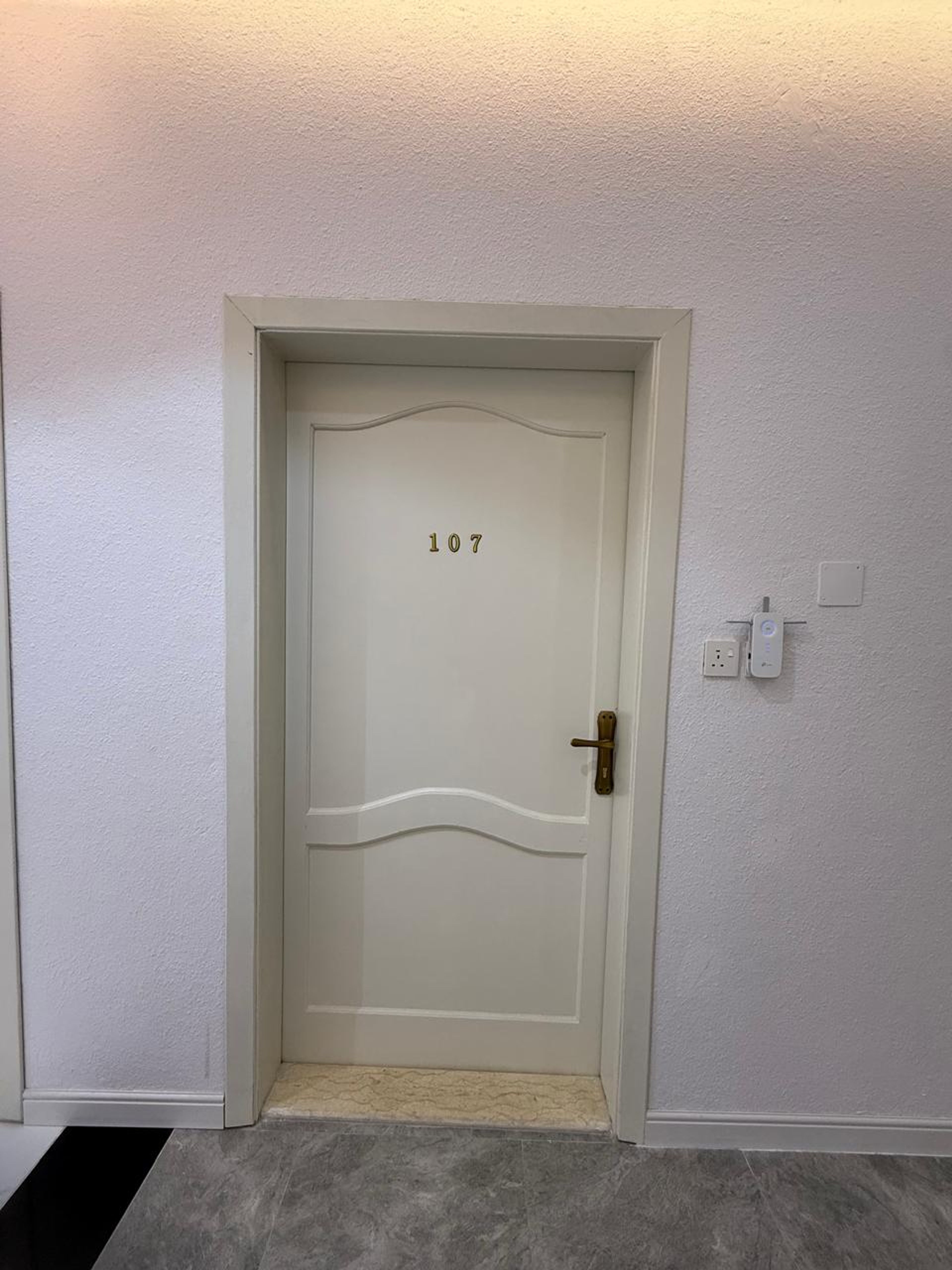 https://img.gathern.co/1400x0/1/3PmnIEd2U4k396rTgkVe15htabOzhkqc.jpeg