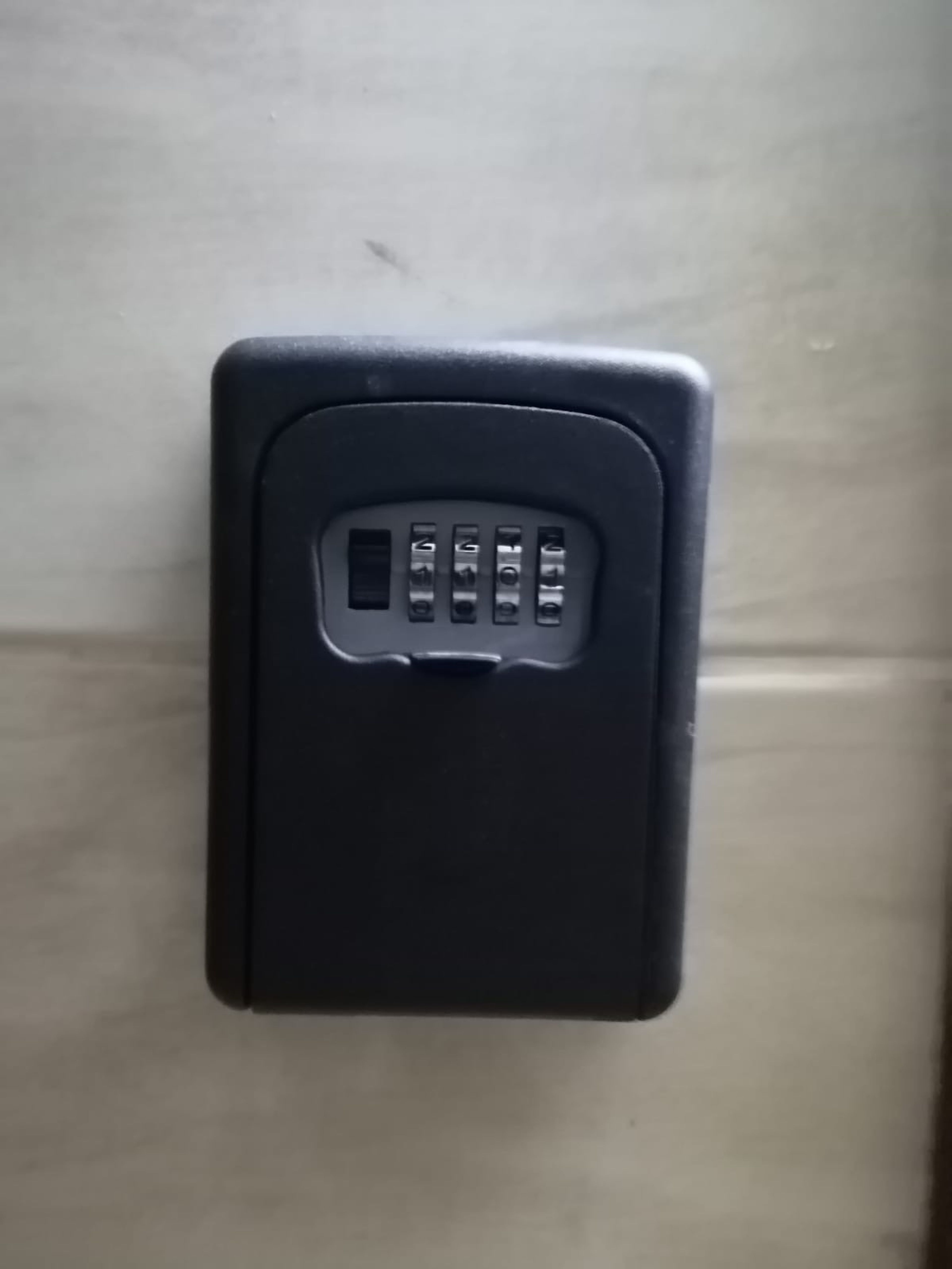 https://img.gathern.co/1400x0/1/3ULUth-hDdRqoB-bTwXKJaO-Qwr11qCM.jpeg