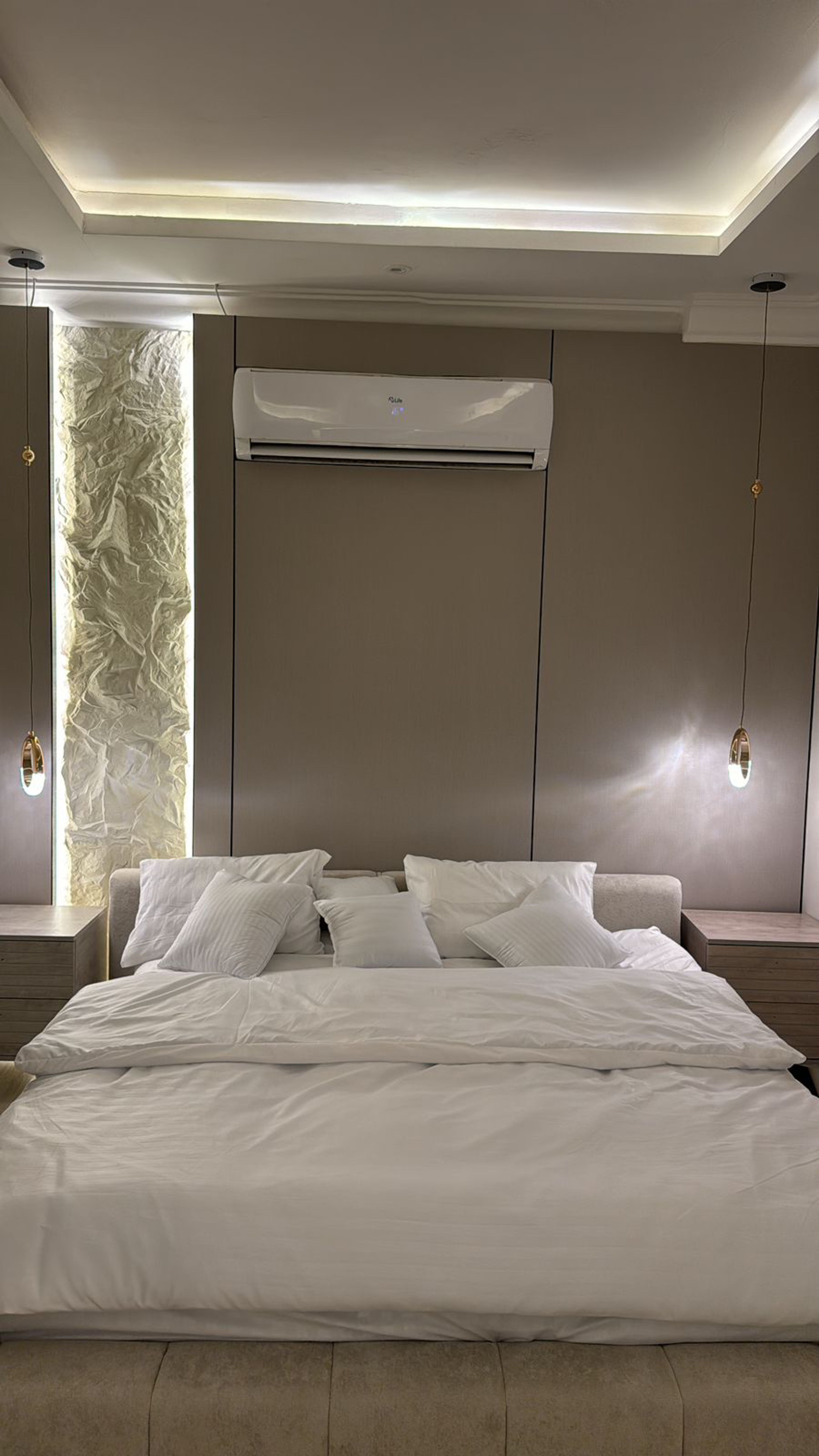 https://img.gathern.co/1400x0/1/3ZzuWSv90H4MFRHUO5gowtLZBPCH9Nz5.jpg